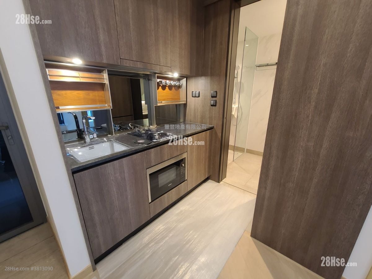 Novum West Rental 1 Bedroom , 1 Bathroom 328 ft²