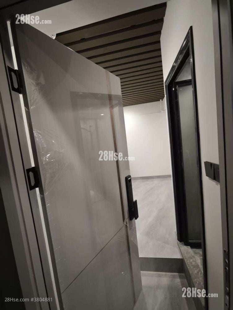 天汇工业大厦 租盘 200 平方尺