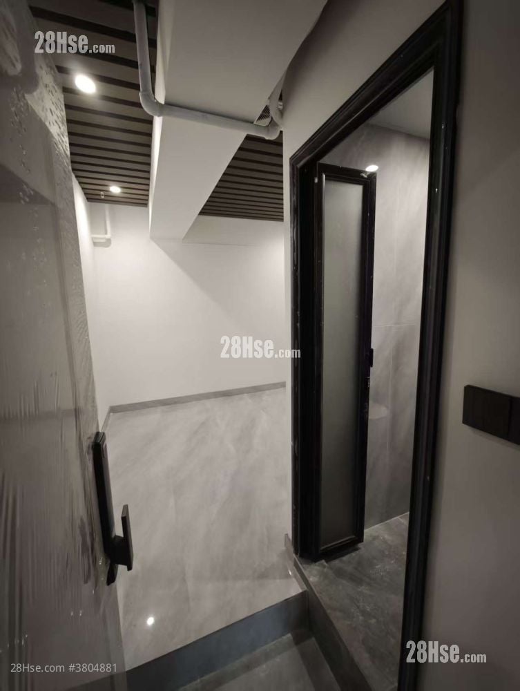 天汇工业大厦 租盘 200 平方尺