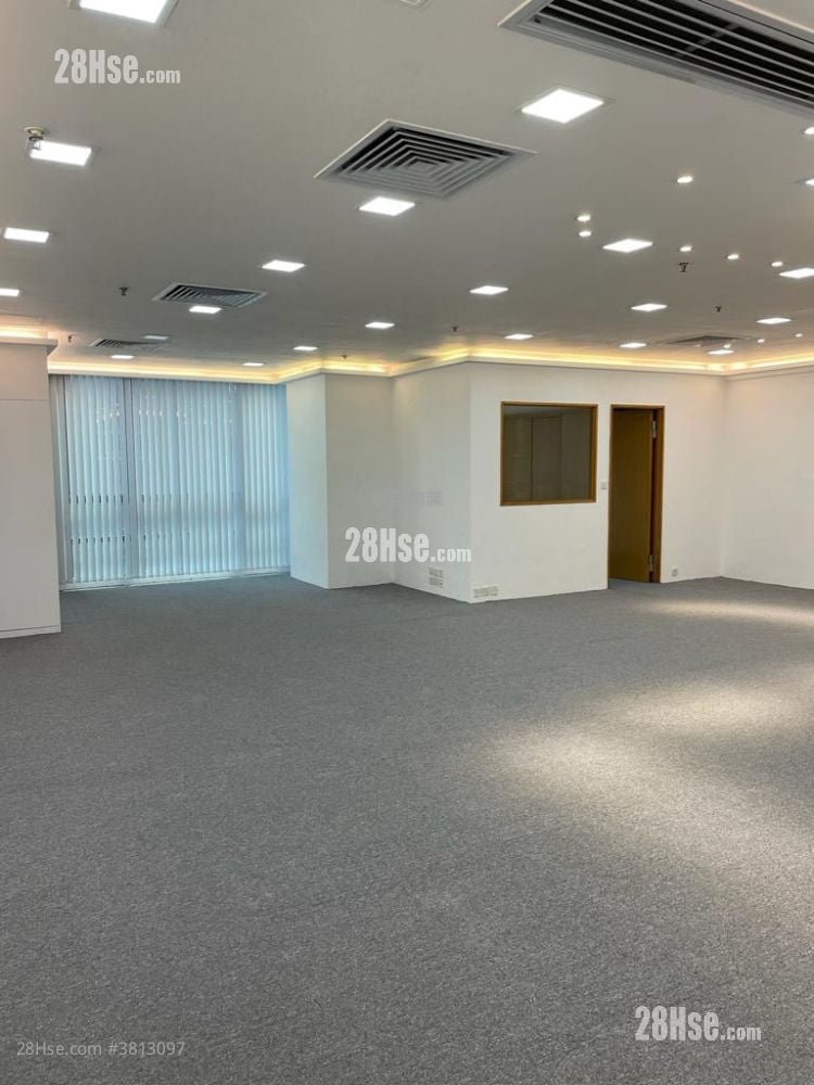 鸿贸中心 租盘 1,084 平方尺