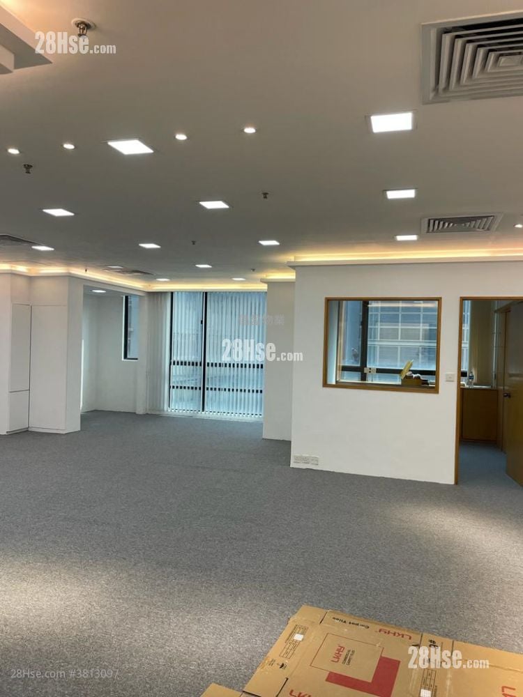 鸿贸中心 租盘 1,084 平方尺
