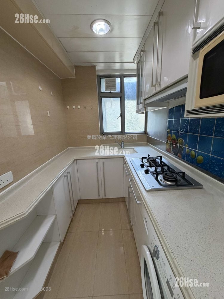 Caribbean Coast Sell 3 Bedrooms , 2 Bathrooms 729 ft²