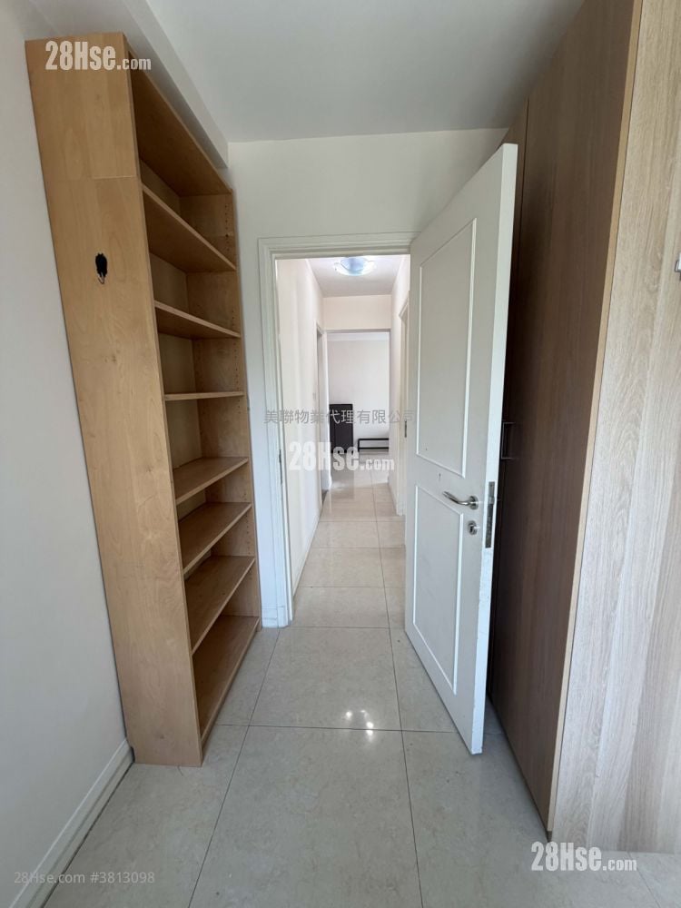 Caribbean Coast Sell 3 Bedrooms , 2 Bathrooms 729 ft²