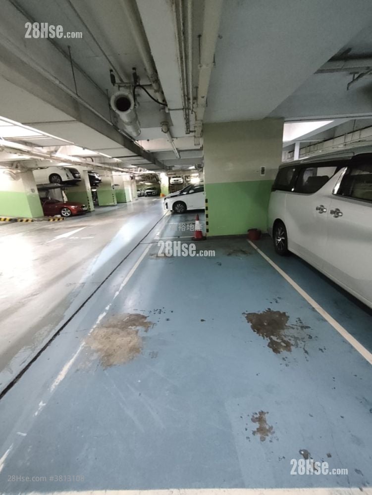 单边车位，另外租$5400元
