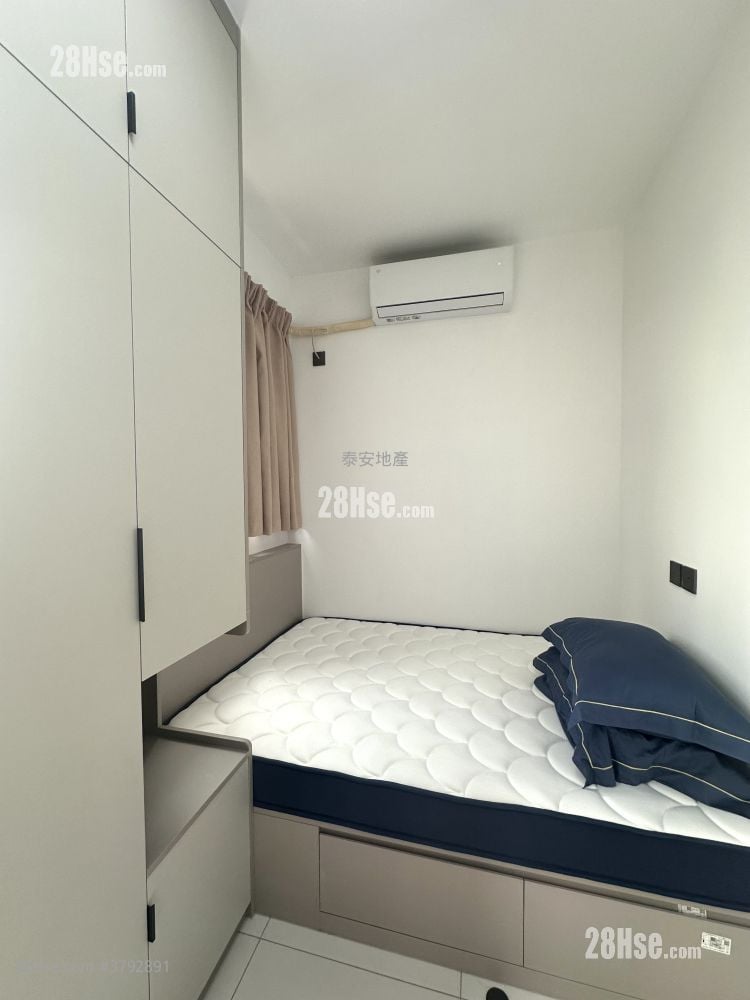 单幢楼房 租盘 开放式间隔 , 1 浴室 160 平方尺