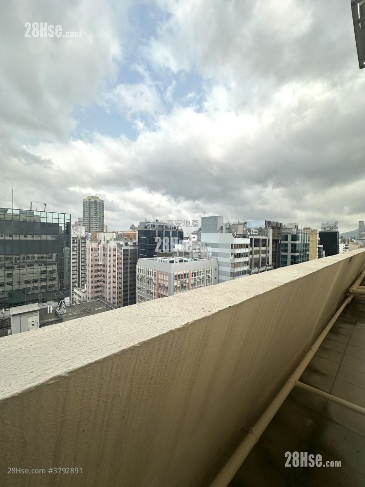 单幢楼房 租盘 开放式间隔 , 1 浴室 160 平方尺