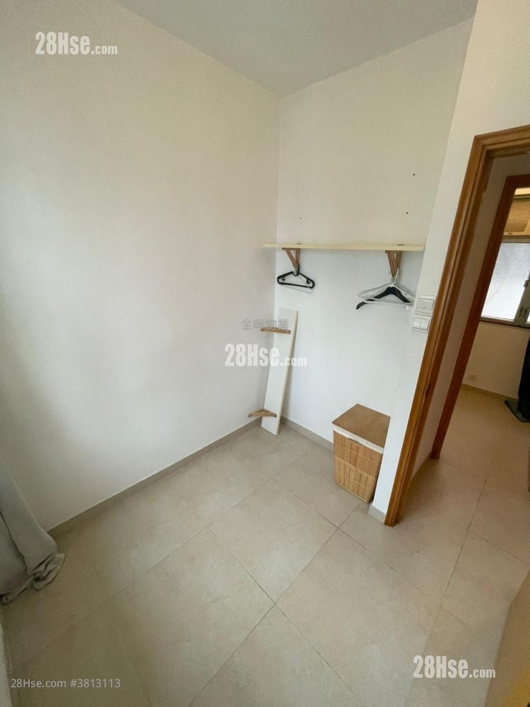 冠华大厦 租盘 2 房 , 1 浴室