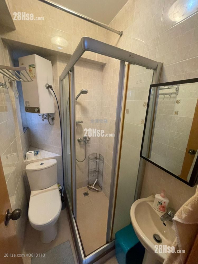 冠华大厦 租盘 2 房 , 1 浴室