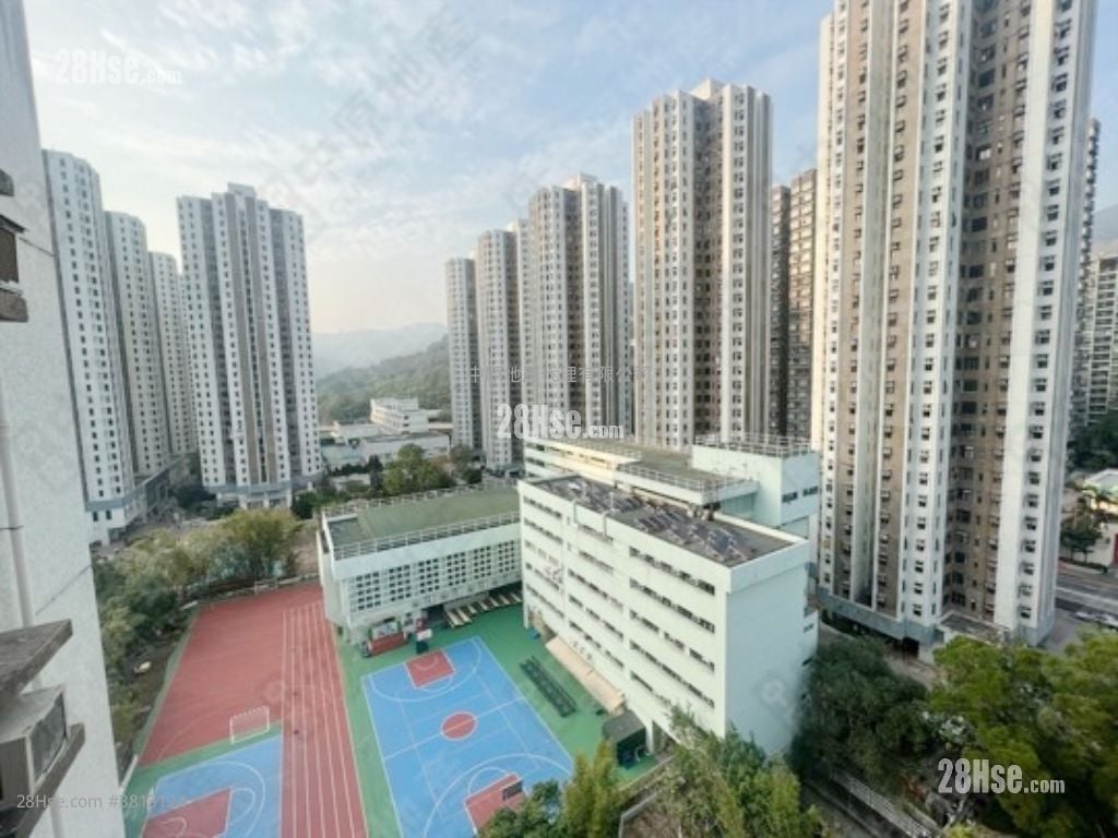 綠楊新邨 售盤 3 房 , 1 浴室 582 平方呎