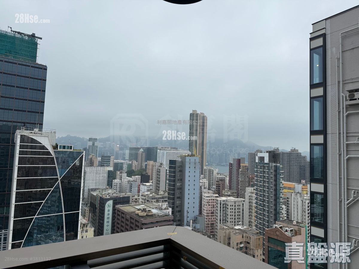 高临 租盘 2 房 , 1 浴室 377 平方尺