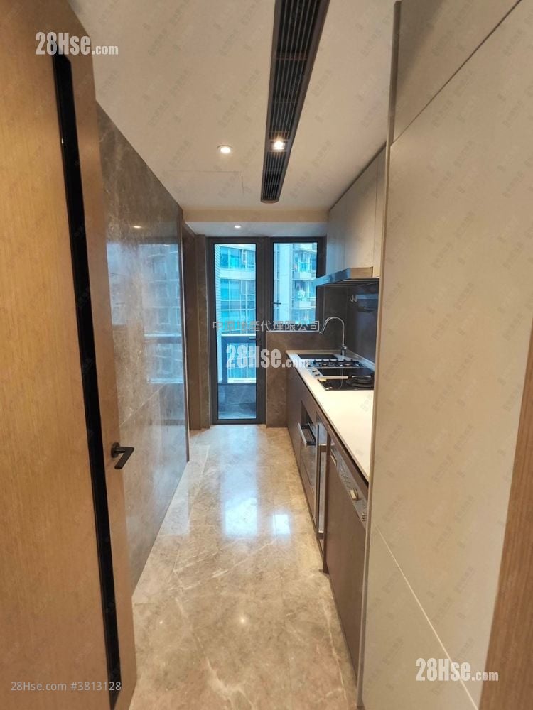 朗涛 租盘 3 房 , 3 浴室 1,131 平方尺