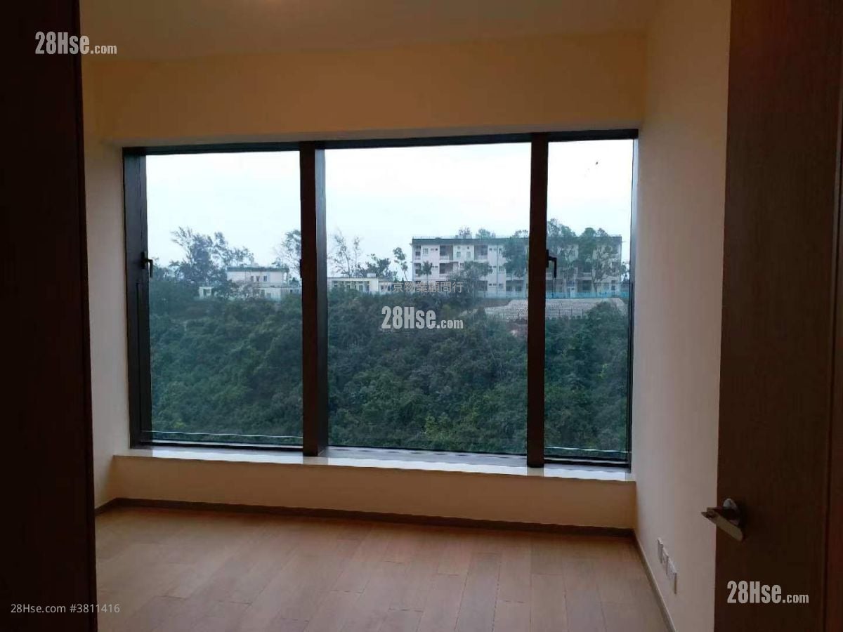 Island Garden Sell 5+ Bedrooms , 4 Bathrooms 1,175 ft²