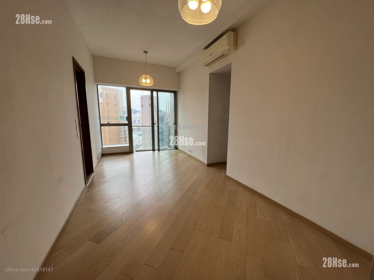 Chatham Gate Sell 2 Bedrooms , 1 Bathroom 609 ft²