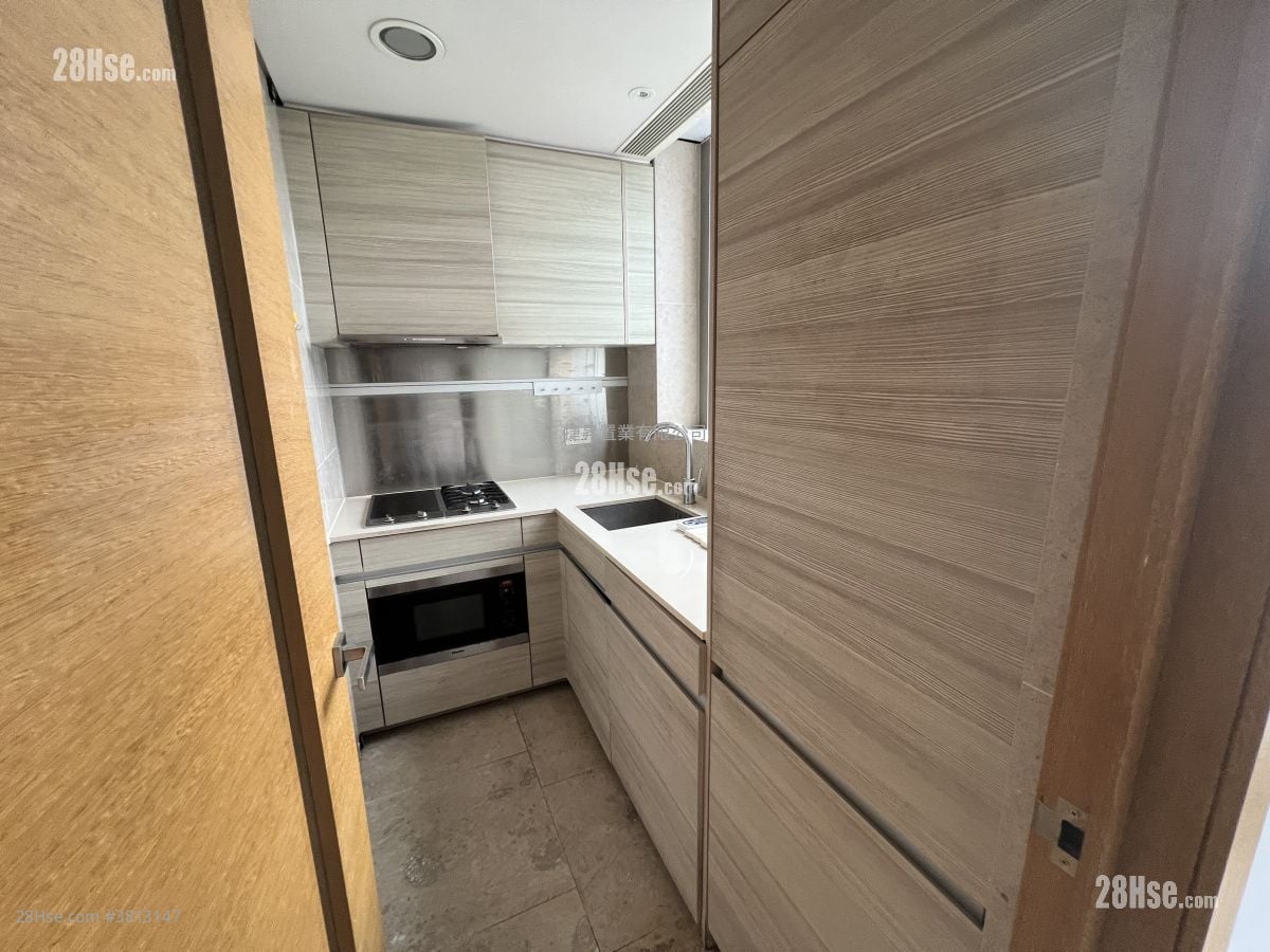 Chatham Gate Sell 2 Bedrooms , 1 Bathroom 609 ft²