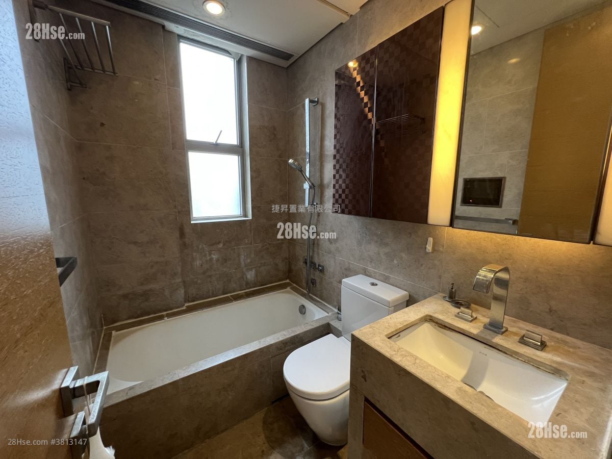 Chatham Gate Sell 2 Bedrooms , 1 Bathroom 609 ft²