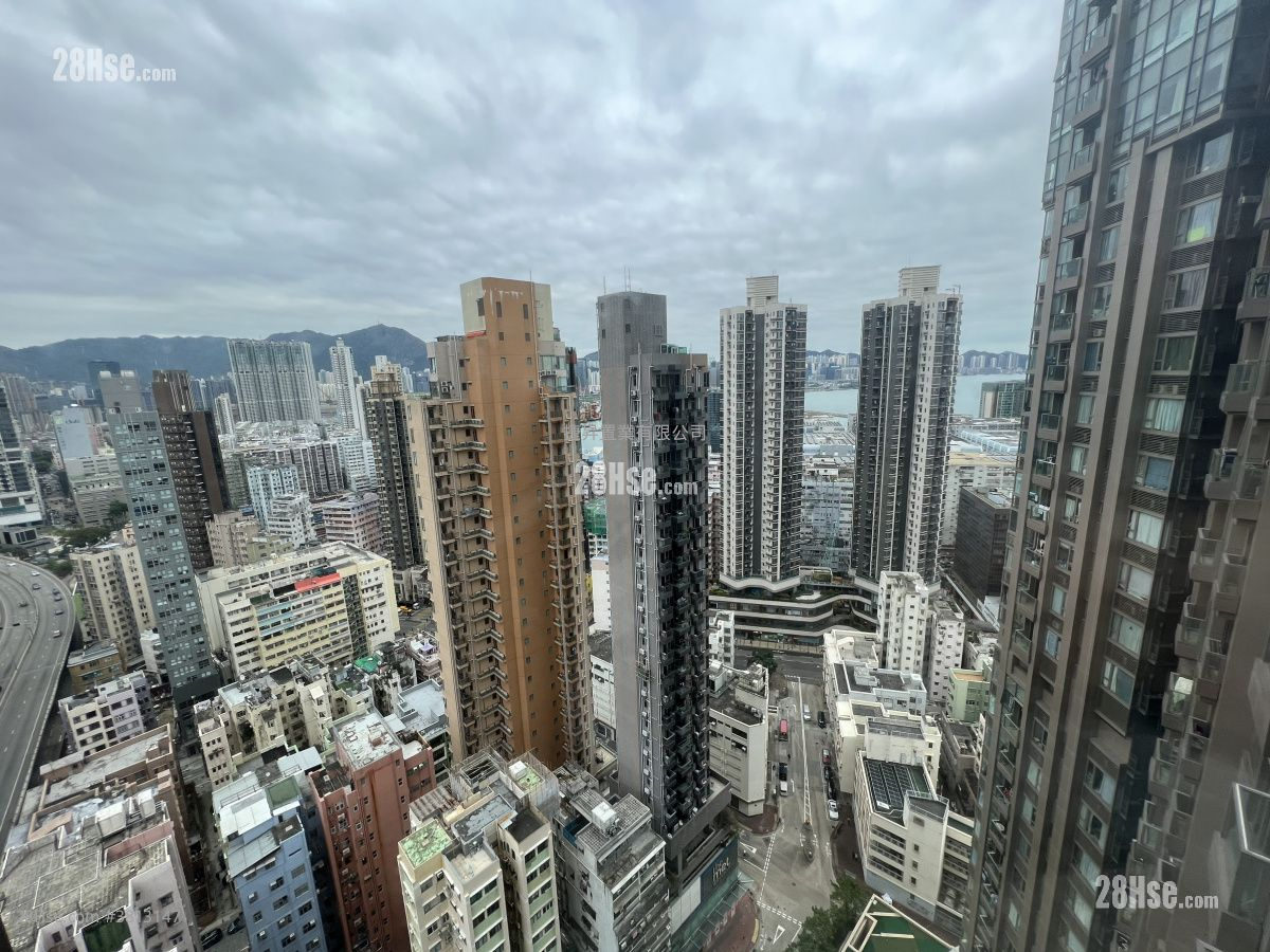 Chatham Gate Sell 2 Bedrooms , 1 Bathroom 609 ft²