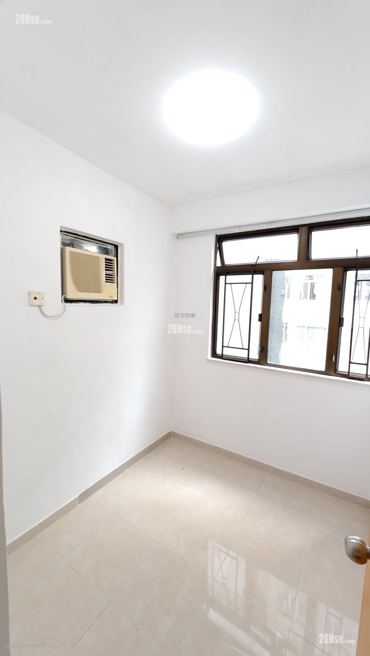 明苑中心 租盤 2 房 362 平方呎