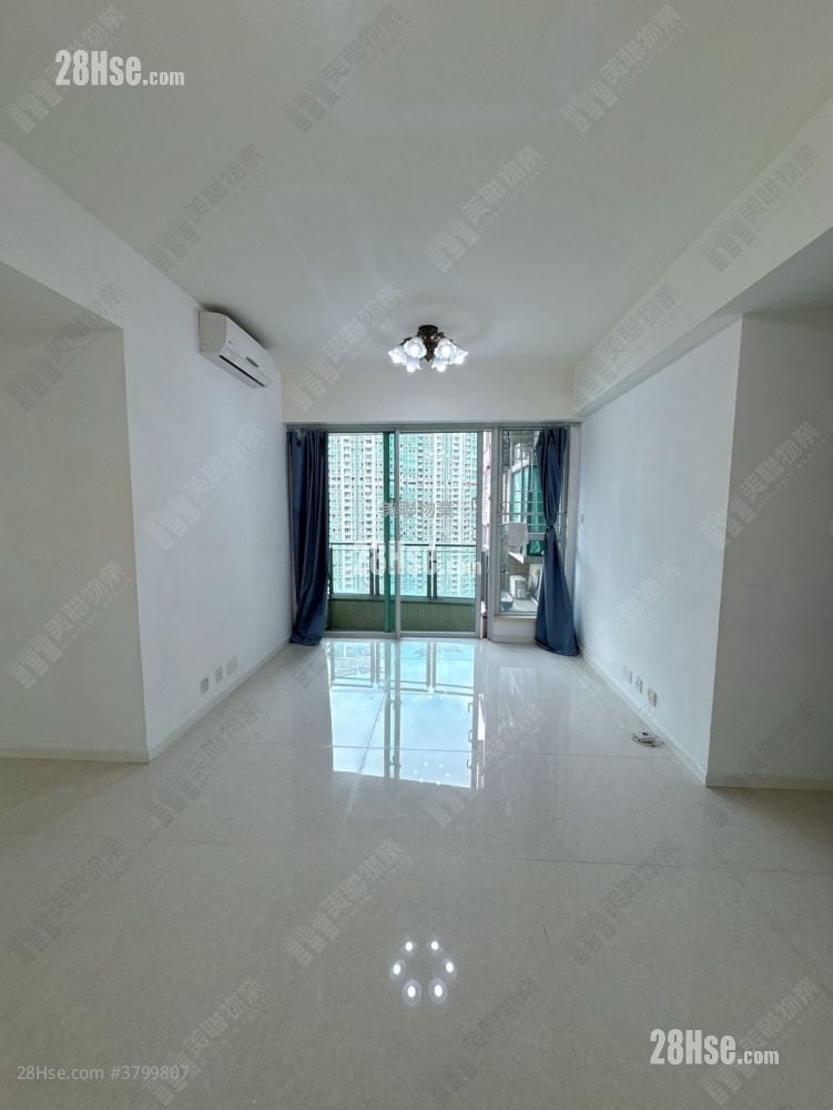 Hemera Sell 3 Bedrooms , 2 Bathrooms 735 ft²