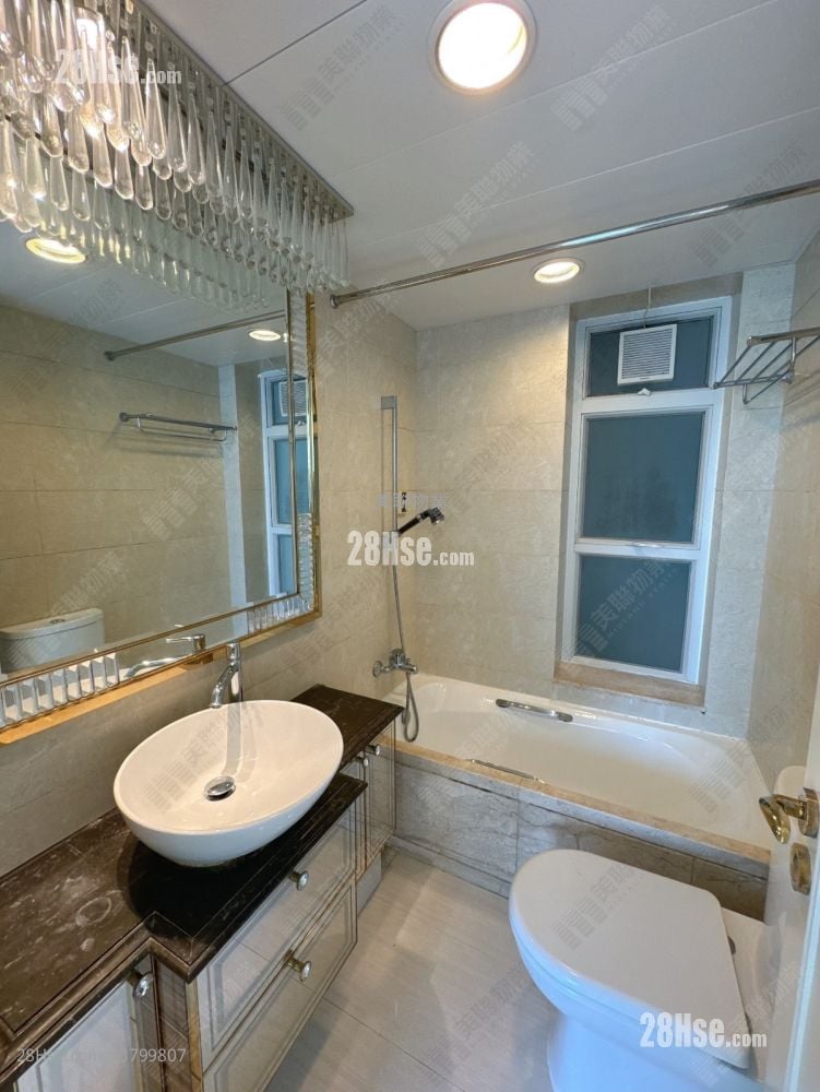 Hemera Sell 3 Bedrooms , 2 Bathrooms 735 ft²