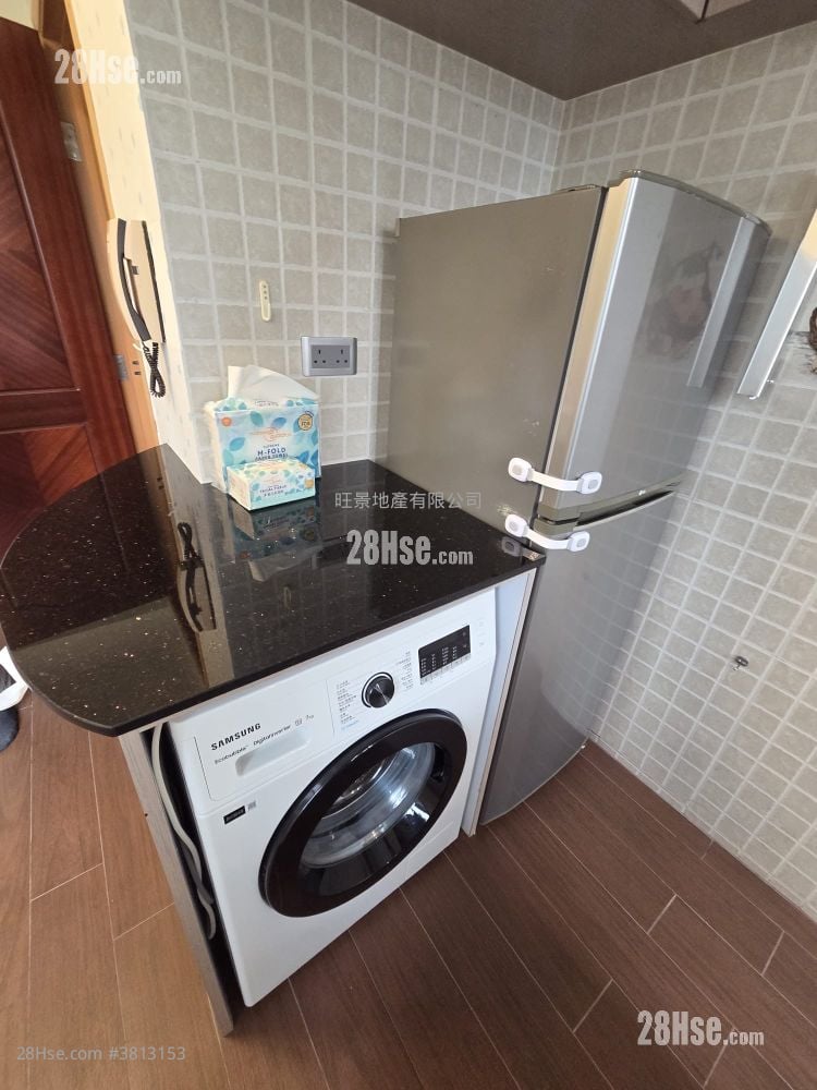 海利大厦 租盘 1 房 194 平方尺