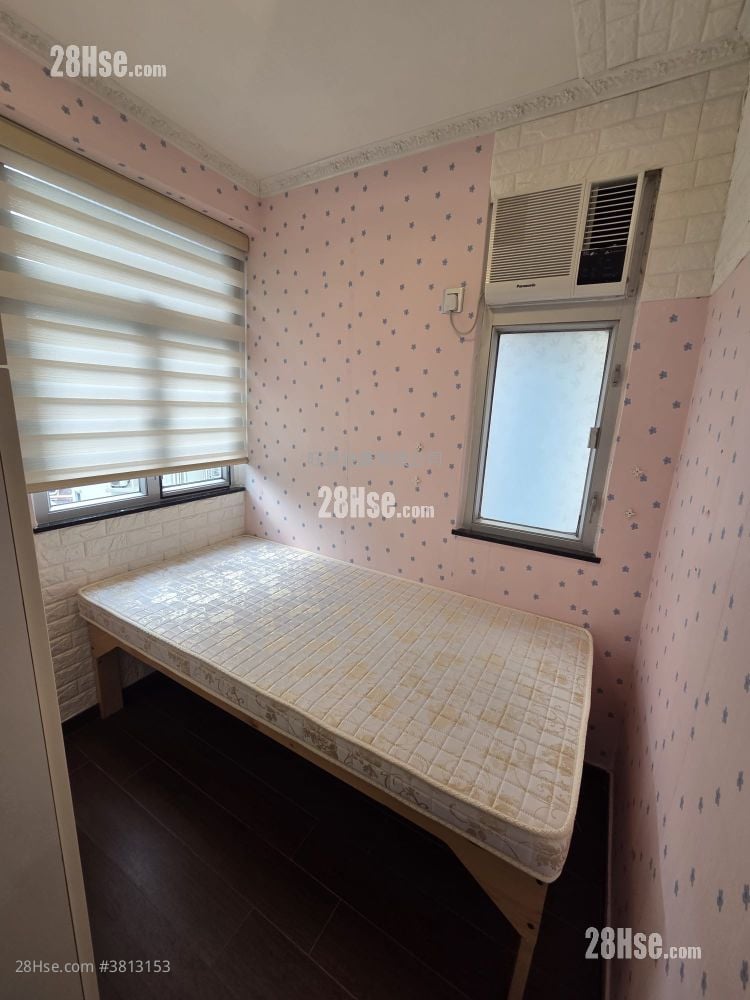 海利大厦 租盘 1 房 194 平方尺