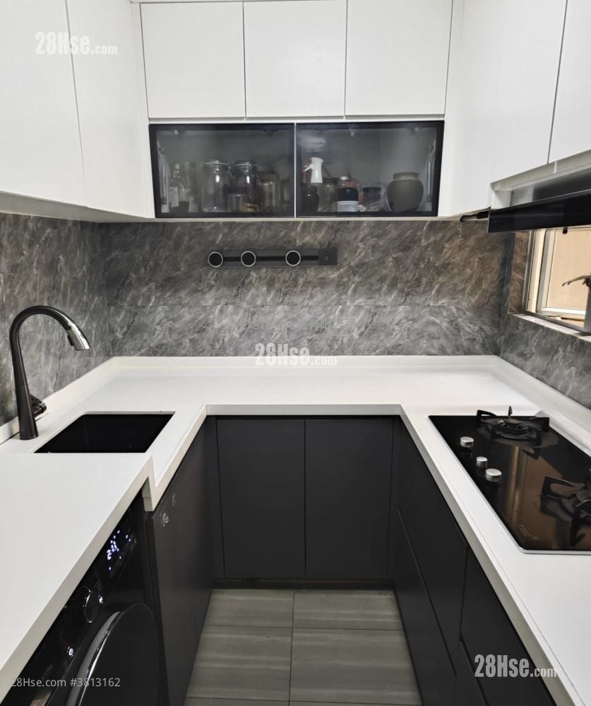 愉田苑 售盘 2 房 , 1 浴室 449 平方尺