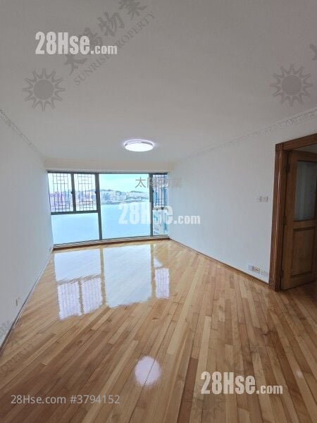 Laguna Verde Rental 3 Bedrooms 1,127 ft²