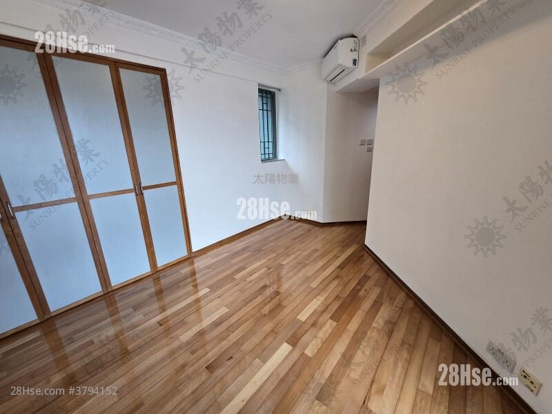 Laguna Verde Rental 3 Bedrooms 1,127 ft²