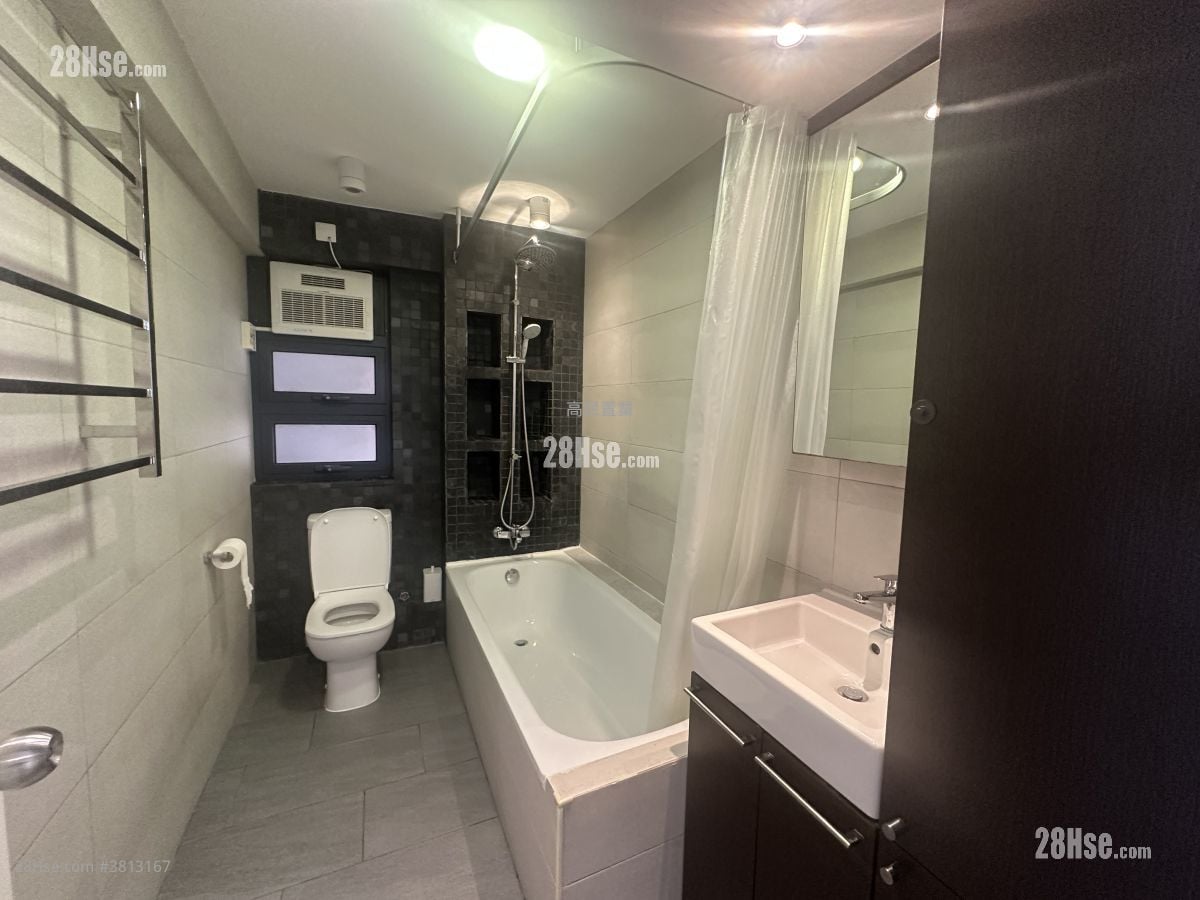 村屋 租盘 3 房 , 1 浴室 1,200 平方尺