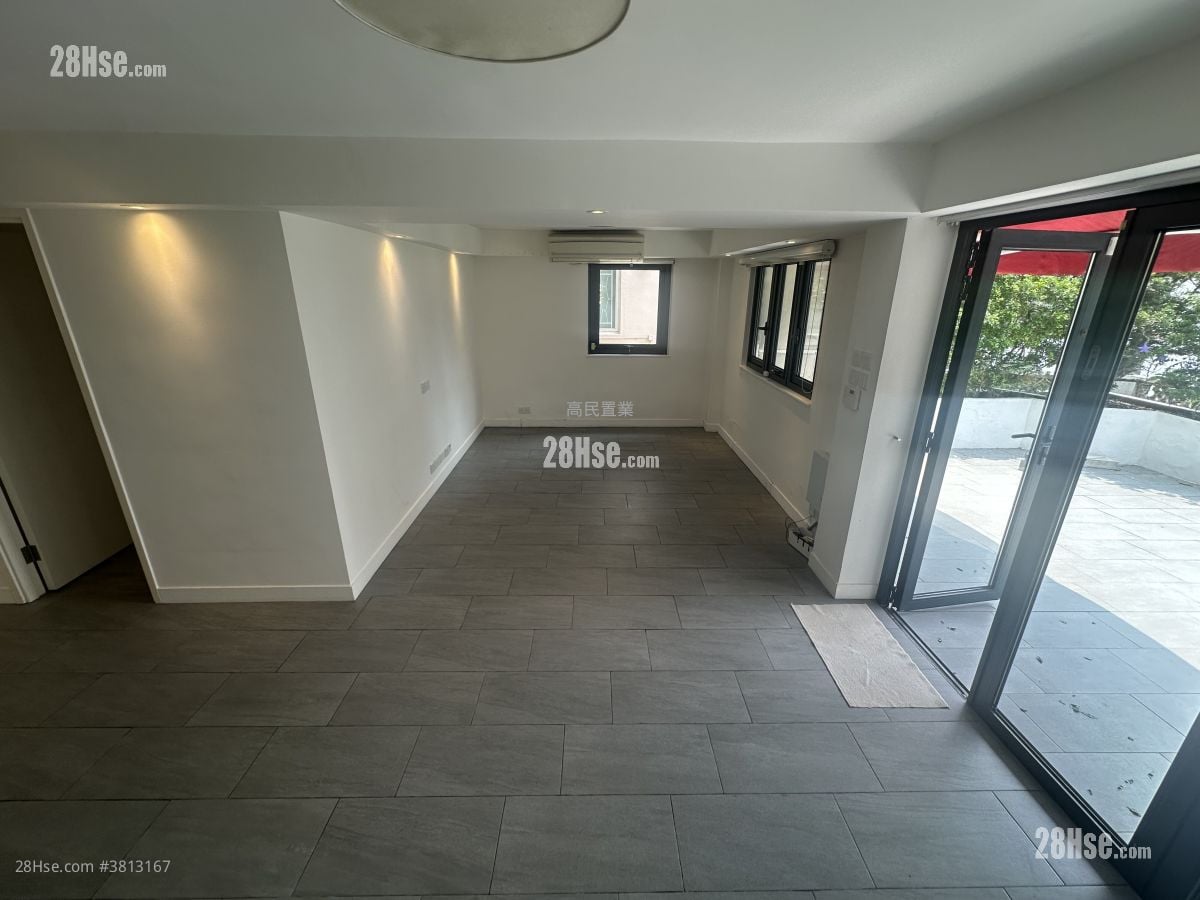 村屋 租盘 3 房 , 1 浴室 1,200 平方尺