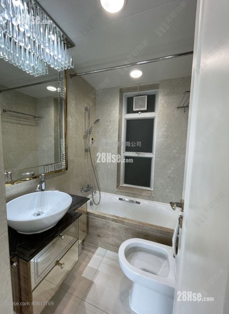 Hemera Rental 4 Bedrooms , 3 Bathrooms 943 ft²