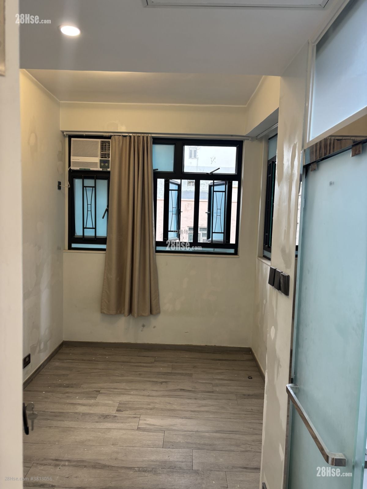 Wan Tin Building Rental 3 Bedrooms , 2 Bathrooms 734 ft²