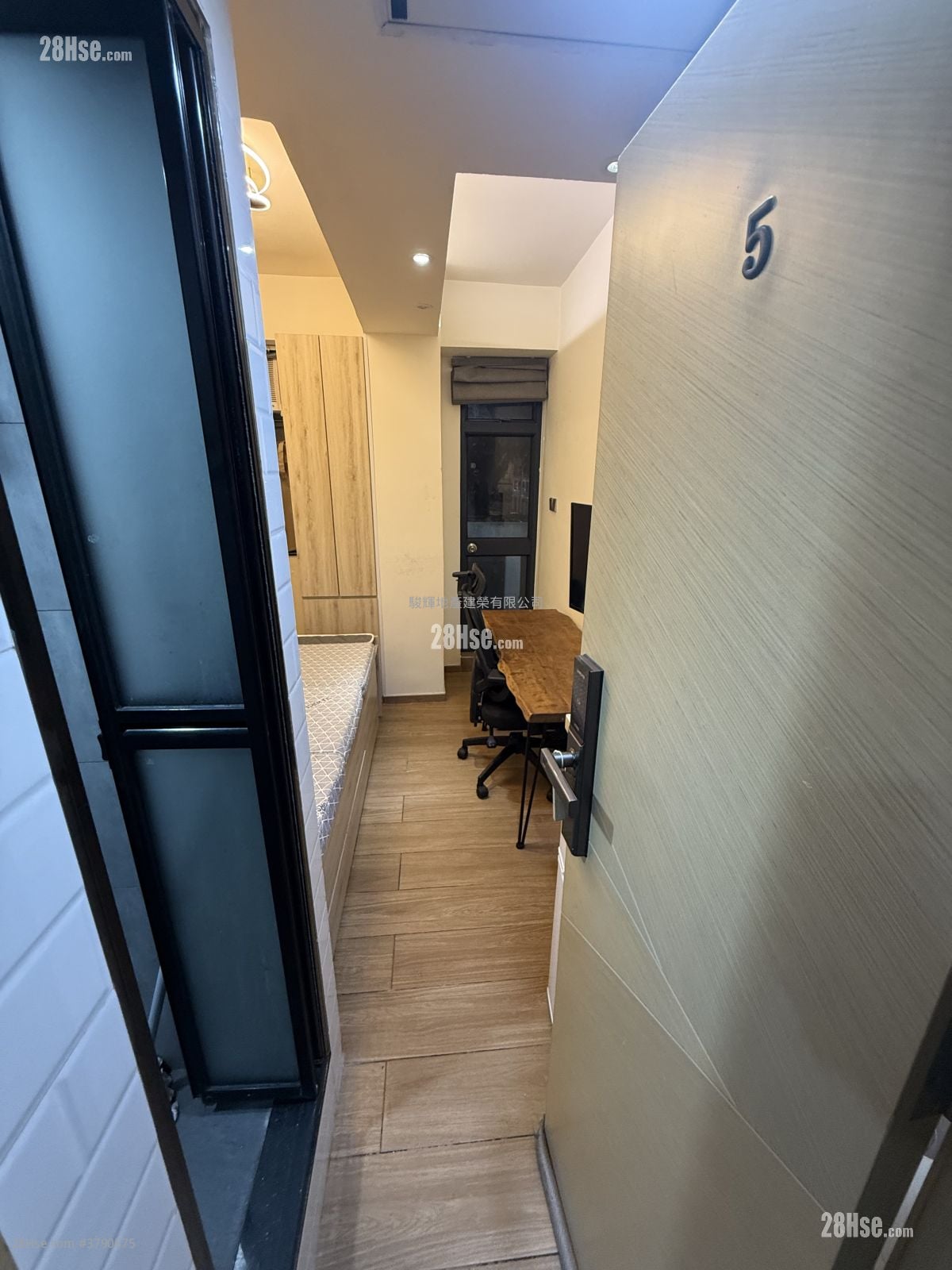 旺角大楼 租盘 开放式间隔 , 1 浴室 150 平方尺