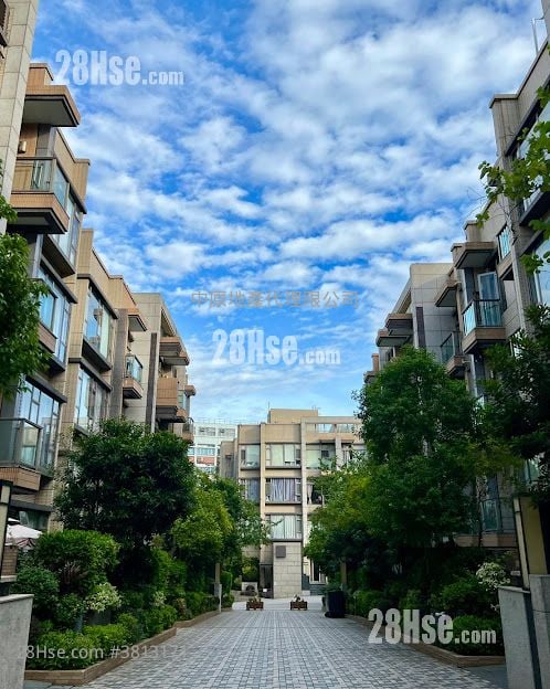 The Woodsville Sell 2 Bedrooms , 1 Bathroom 542 ft²