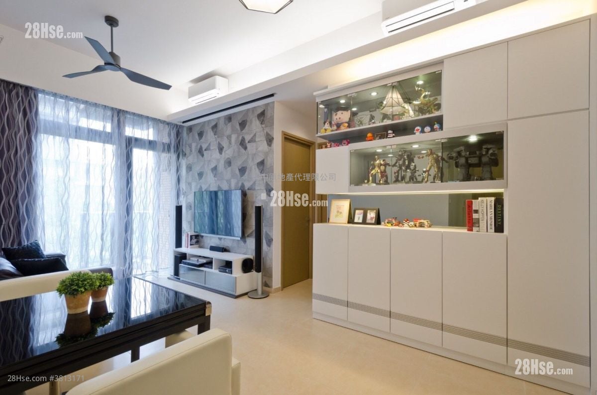 The Woodsville Sell 2 Bedrooms , 1 Bathroom 542 ft²