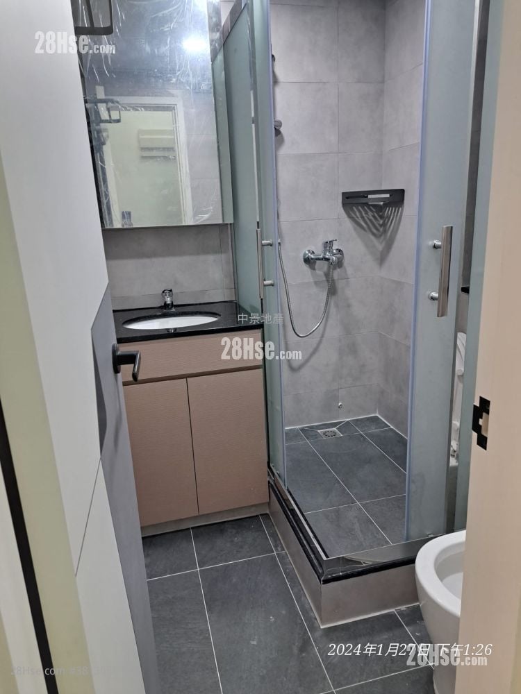 Wan Tin Building Rental 3 Bedrooms , 2 Bathrooms 734 ft²