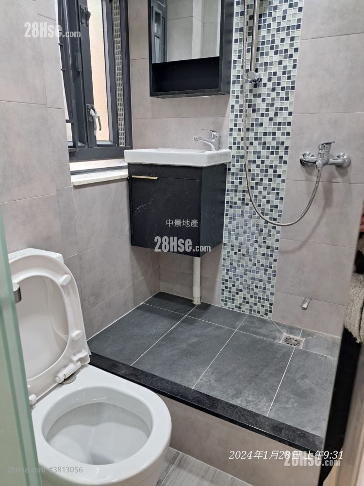 Wan Tin Building Rental 3 Bedrooms , 2 Bathrooms 734 ft²