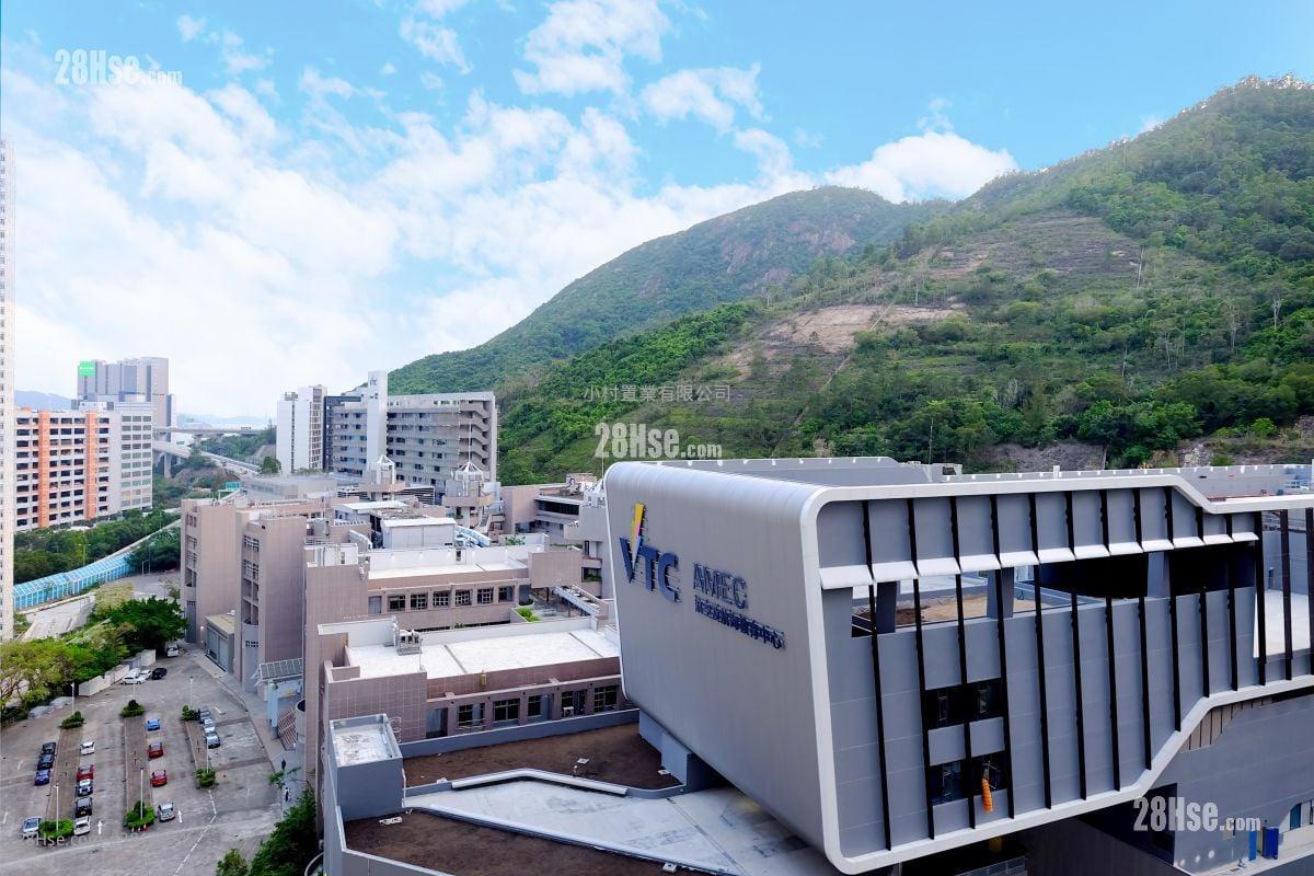 View: Mayfair Gardens Sell 2 Bedrooms , 1 Bathroom 432 ft²