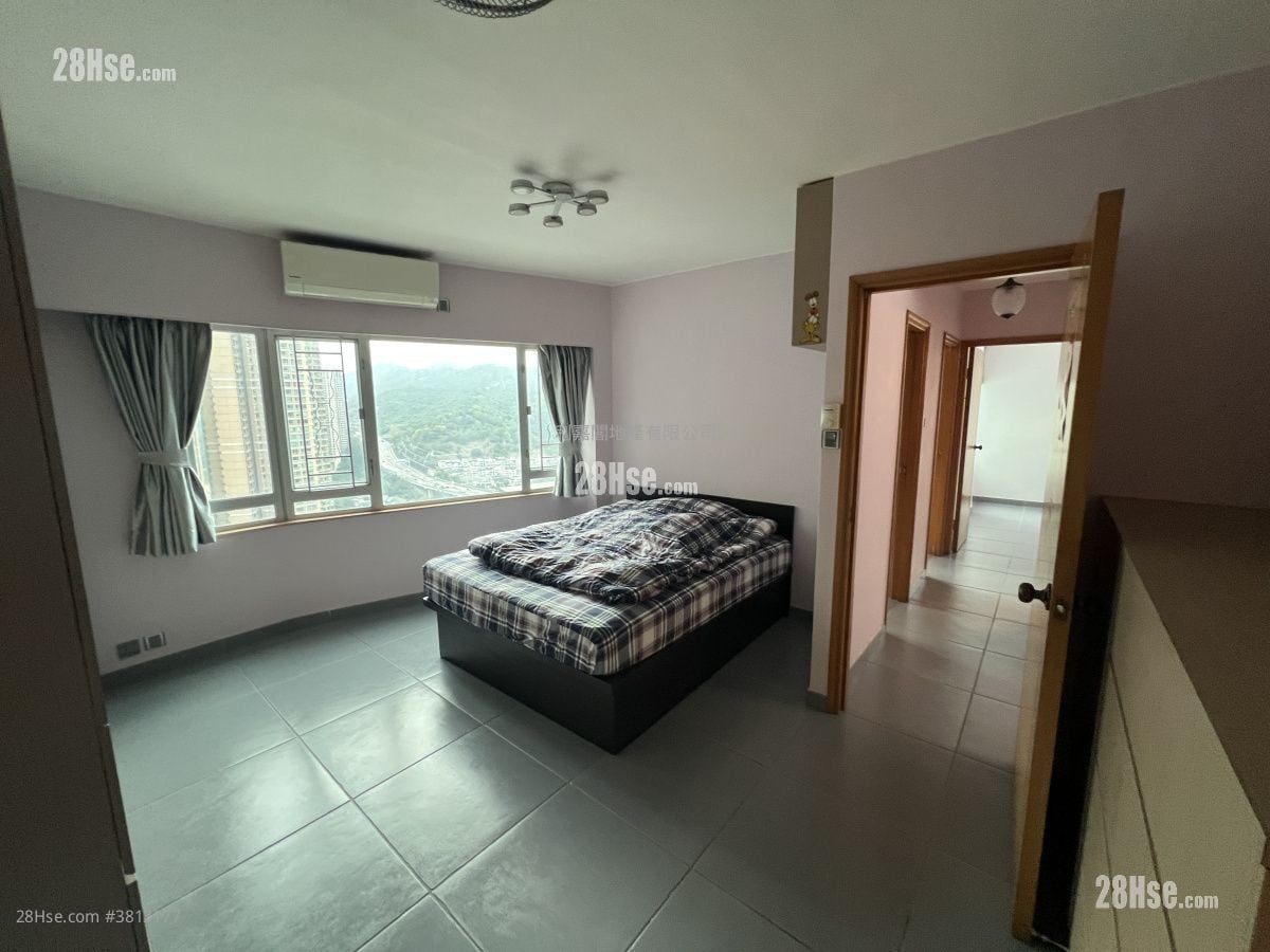 Rhine Terrace Sell 3 Bedrooms 1,206 ft²