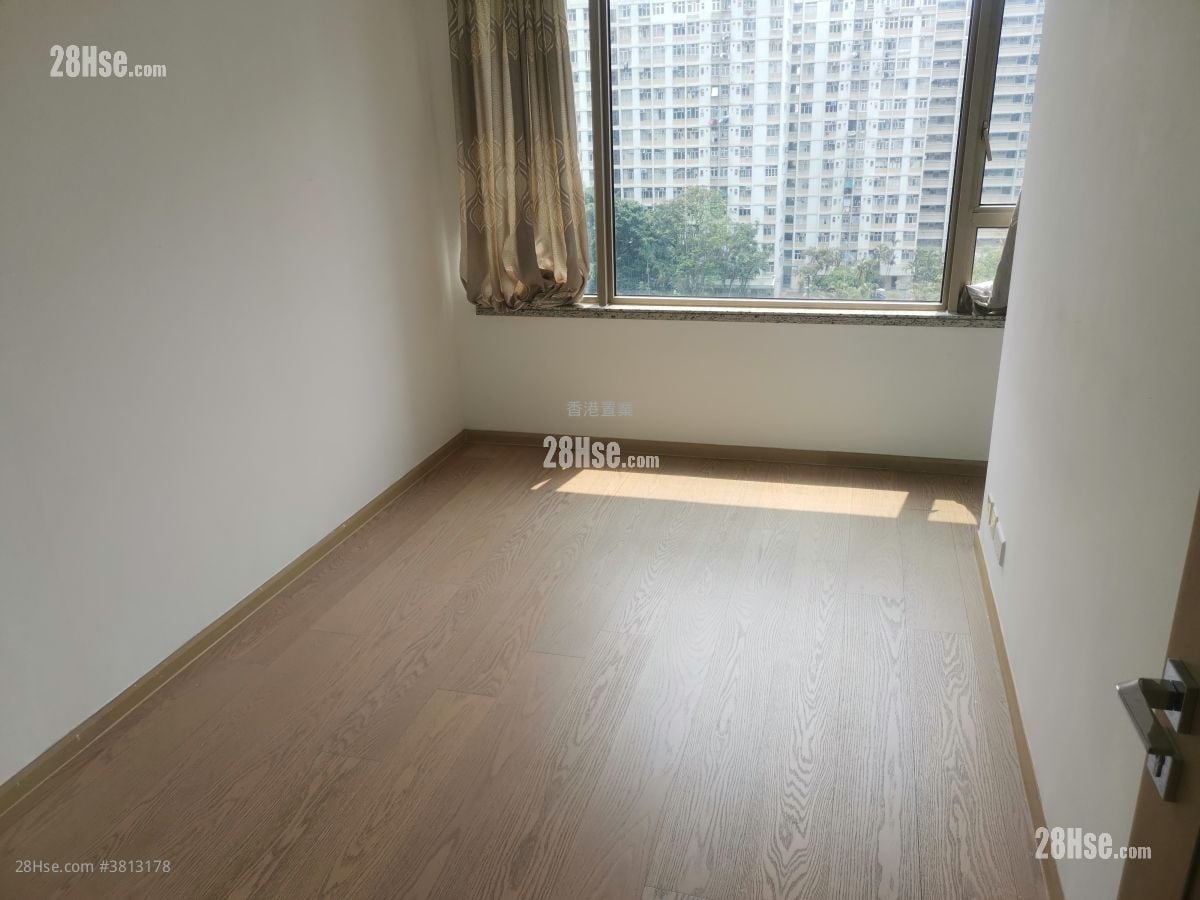 爱海颂 售盘 3 房 , 2 浴室 786 平方尺