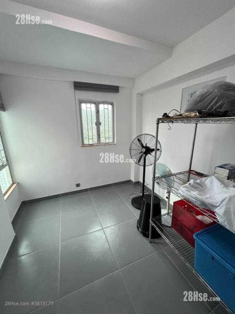 Rhine Terrace Sell 3 Bedrooms 1,206 ft²