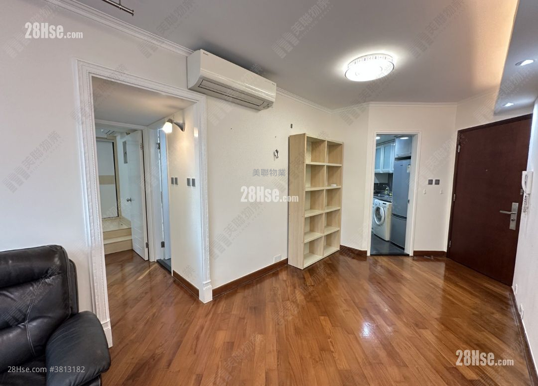 Summit Terrace Sell 2 Bedrooms , 1 Bathroom 450 ft²