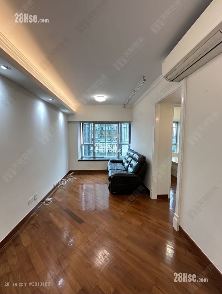 Summit Terrace Sell 2 Bedrooms , 1 Bathroom 450 ft²