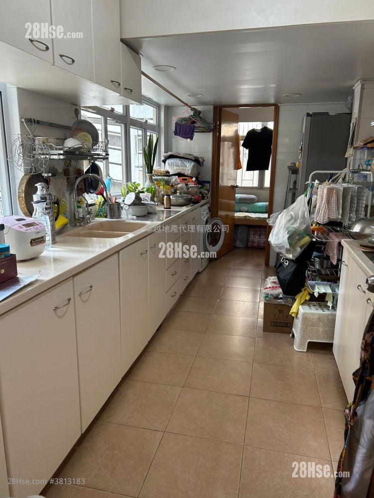 金龍閣 售盤 4 房 , 2 浴室 1,194 平方呎