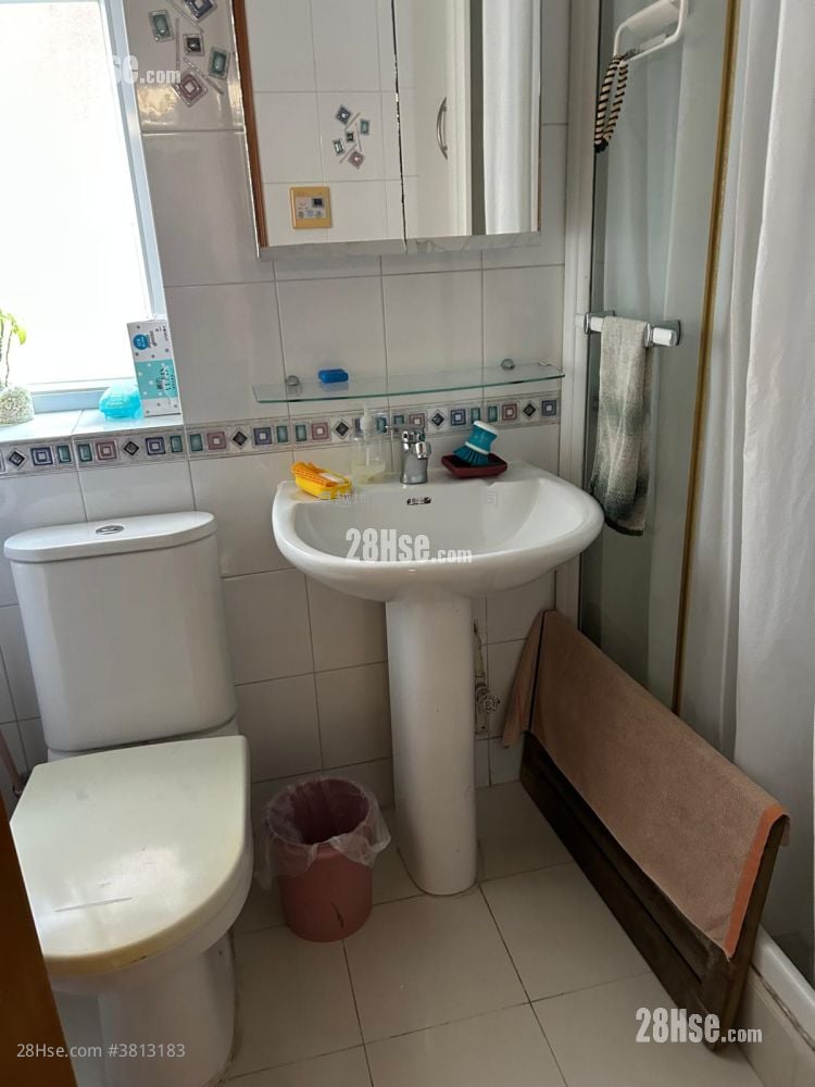 金龍閣 售盤 4 房 , 2 浴室 1,194 平方呎