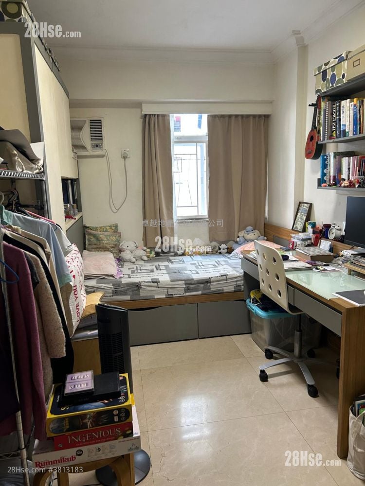 金龍閣 售盤 4 房 , 2 浴室 1,194 平方呎