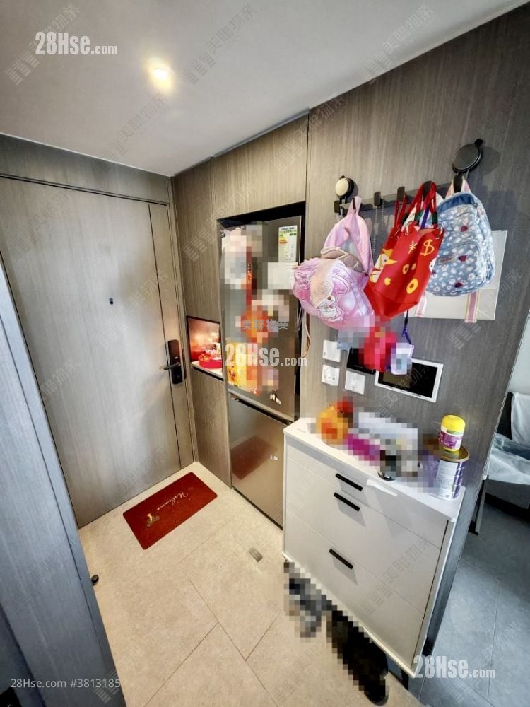 Yoho West Sell 1 Bedroom 359 ft²