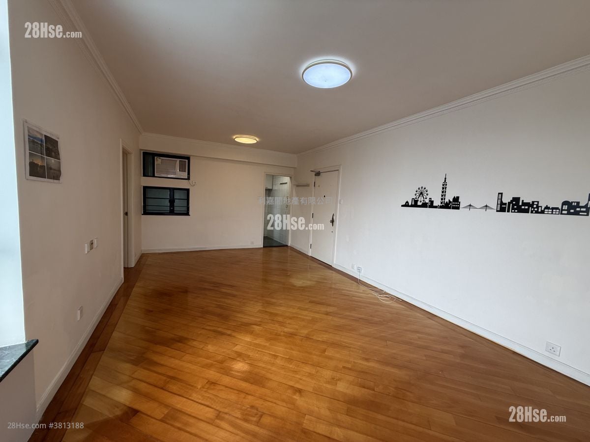 Bayview Garden Sell 3 Bedrooms , 2 Bathrooms 708 ft²