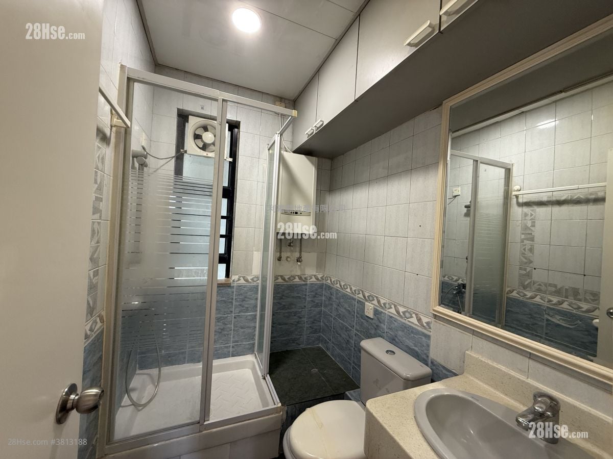 Bayview Garden Sell 3 Bedrooms , 2 Bathrooms 708 ft²