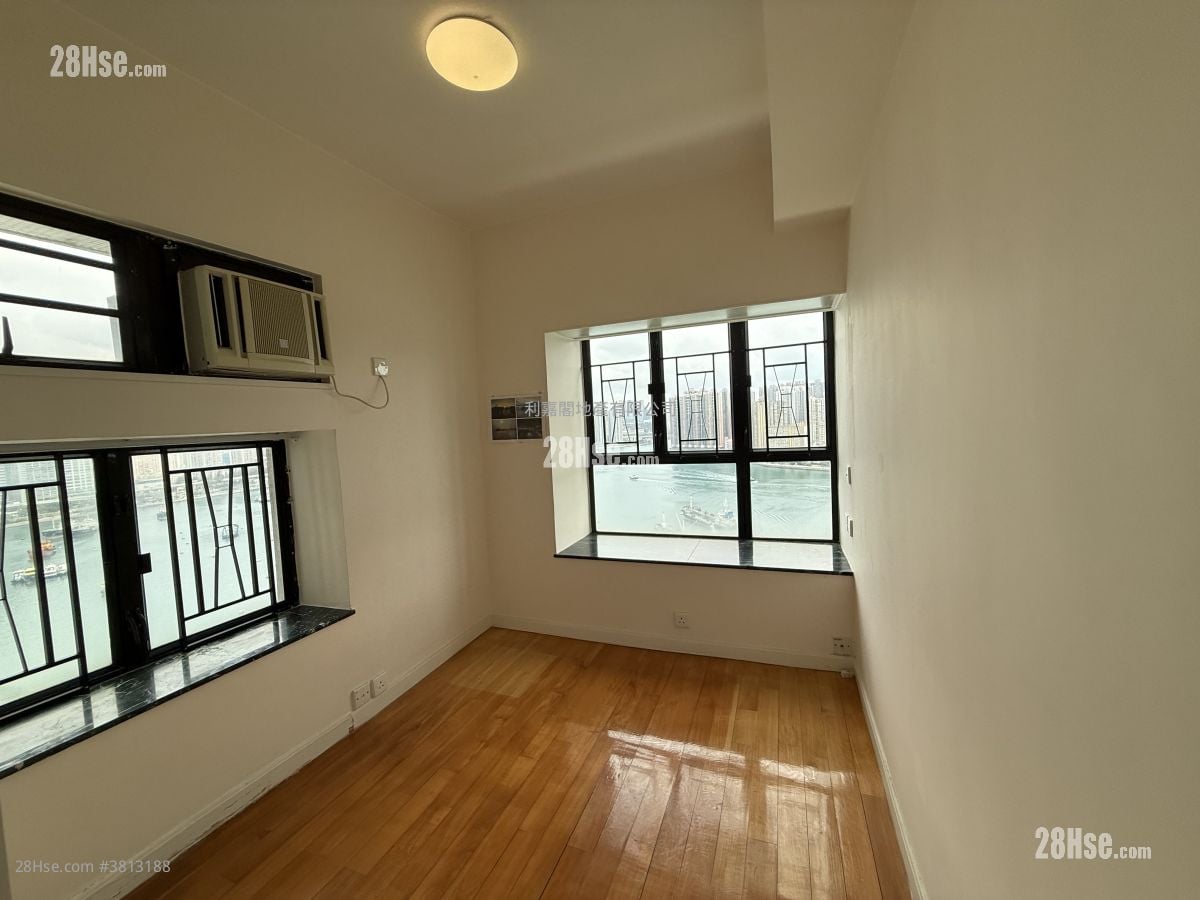 Bayview Garden Sell 3 Bedrooms , 2 Bathrooms 708 ft²